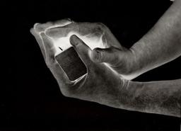 Géométrie dans les mains 1. 1 / Giuseppe Penone | Penone, Giuseppe. Artiste